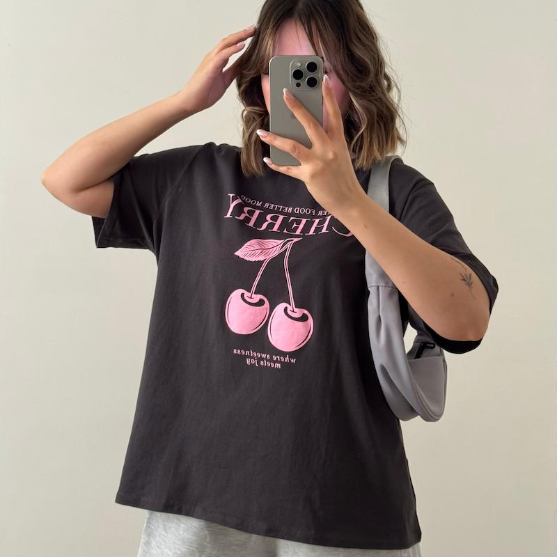 تیشرت وارداتی چری / cherry 