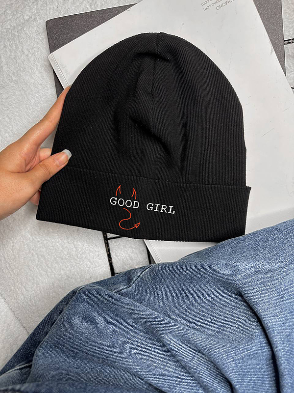 کلاه بافت Good girl مشکی
