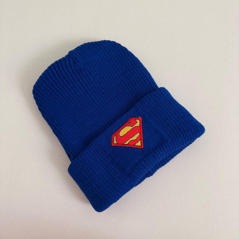 کلاه بافت سوپرمن