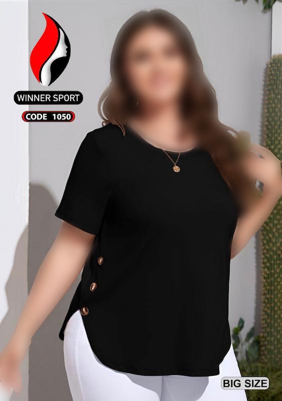تیشرت تک سه دکمه نما سایز بزرگ زنانه در چهار رنگ