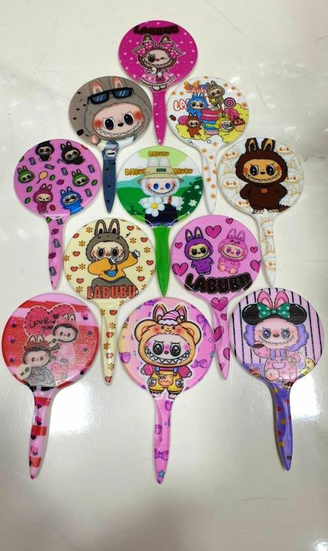 آینه دسته دار لبوبو