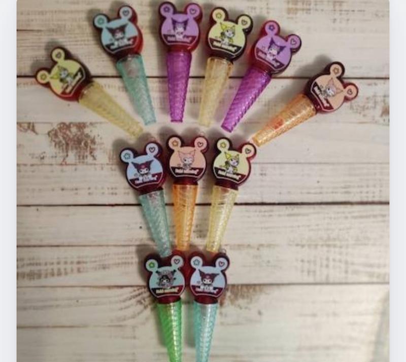 تینت لب طرح کرومی