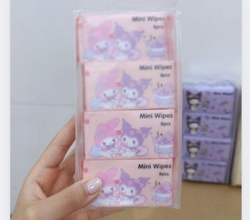 دستمال مرطوب هشت برگی طرح کرومی