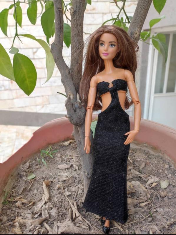 پیراهن دکلته لمه دنباله دار باربی بسیار شیک و جذاب 