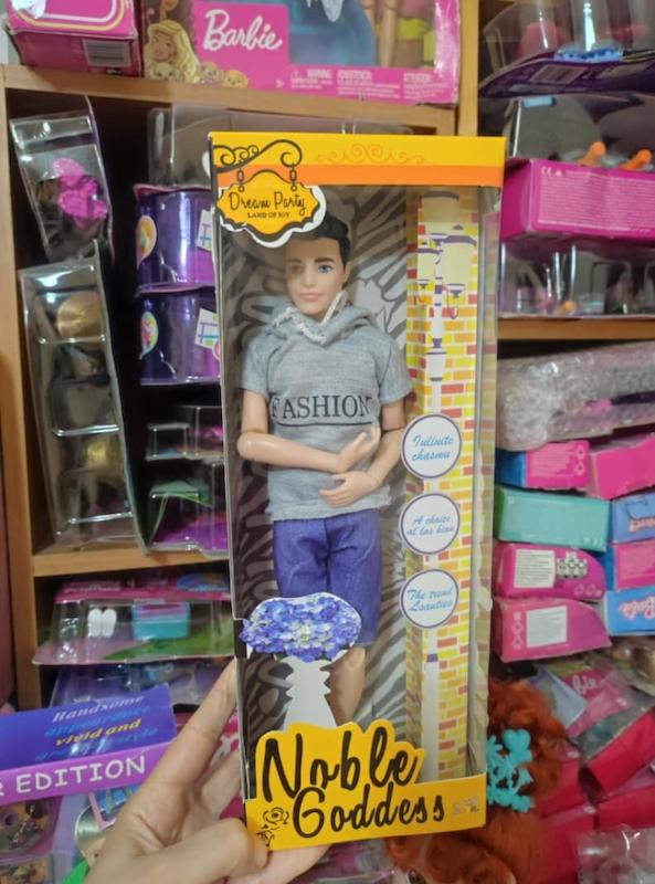 باربی مرد مفصلی با لباس اسپرت