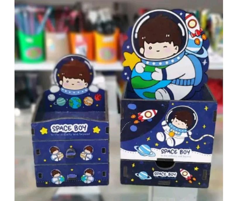 مینی فایل دو کشو چوبی طرح فضانورد مدل سمت چپ 