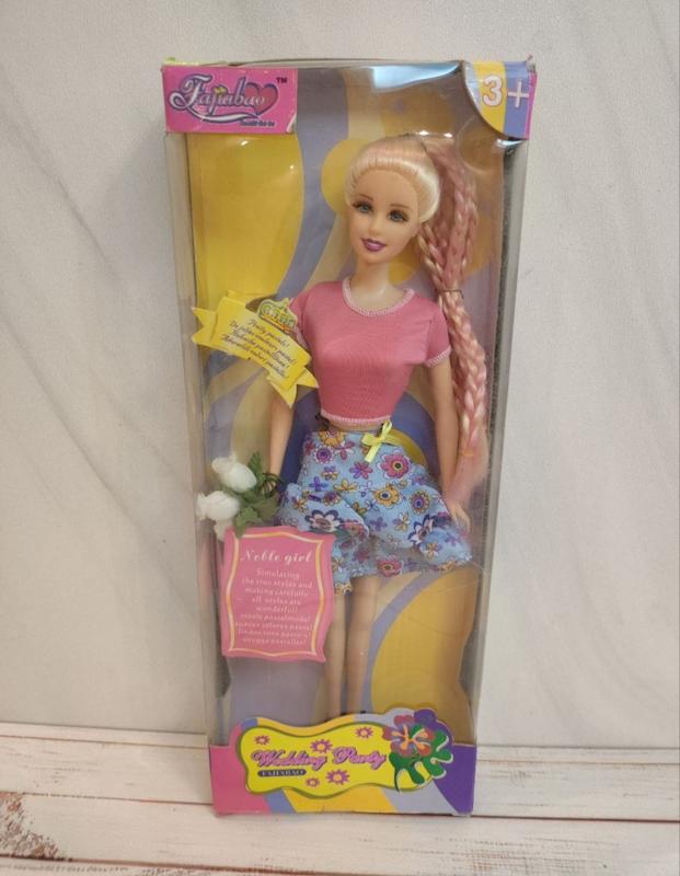 باربی با موهای بافت بلوند و مژه واقعی جذاب وارداتی باکیفیت