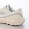 Nike Revolution 8 