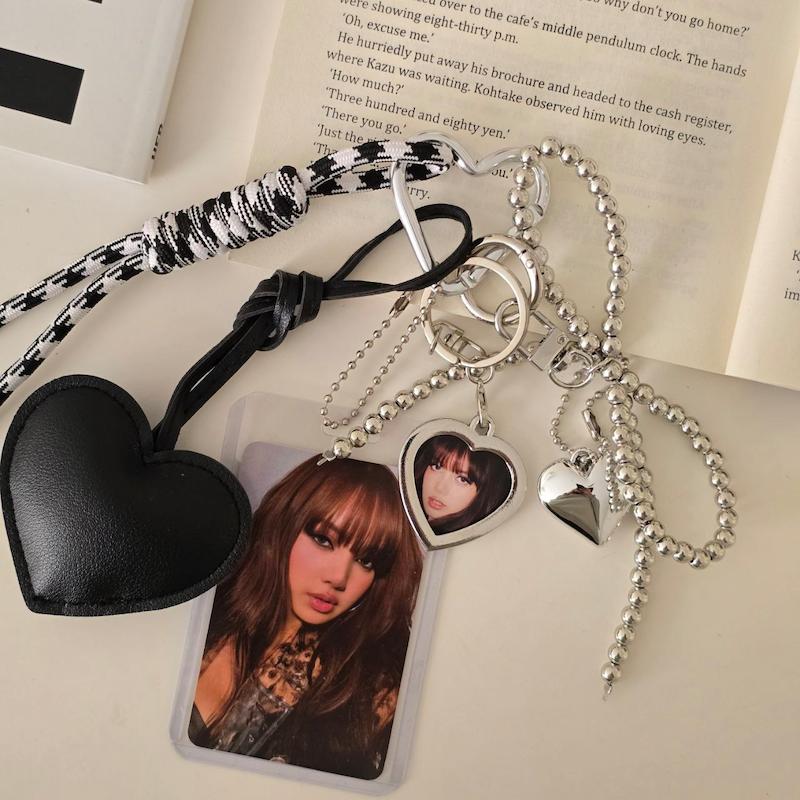 چارم بگ Lisa Blackpink / لیسا بلک پینک