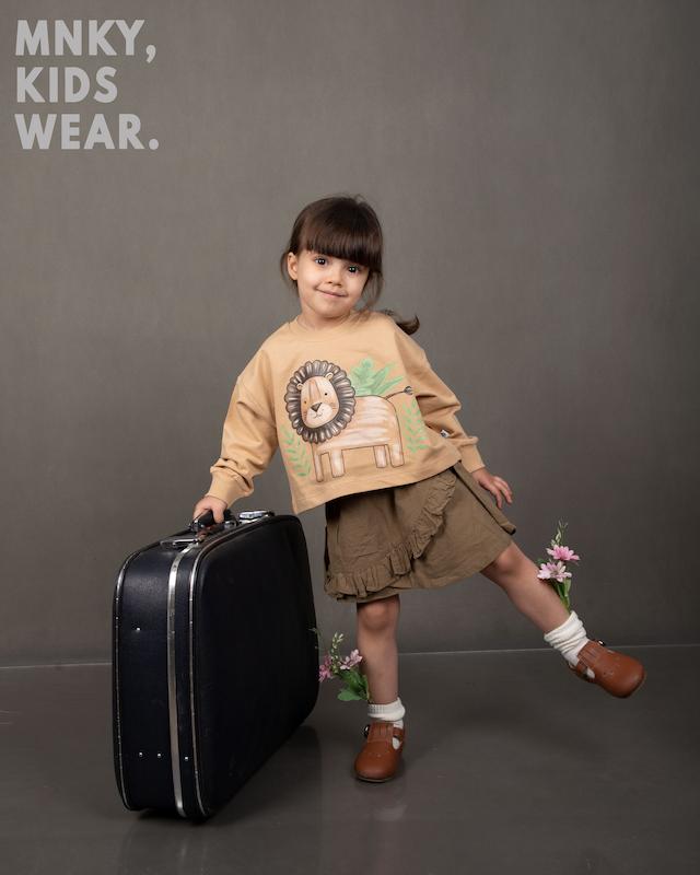 کراپ و بلوز دورس برند مانکی طرح شیر جنگل کد 1467