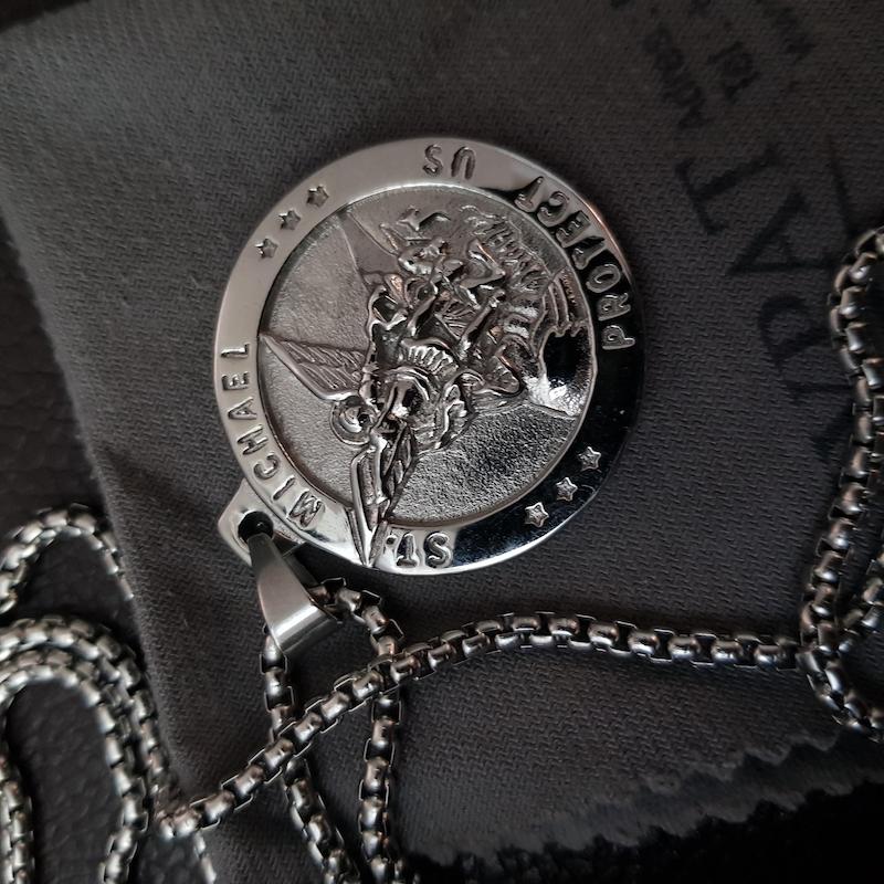 آویز و پلاک استیل سنت مایکل Saint Michael
