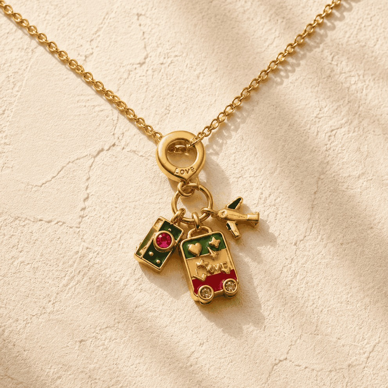 گردنبند چارم طرح طلا سفر travel charm