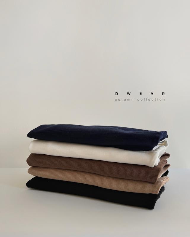 بلوز بیسیک یقه گرد آیلار