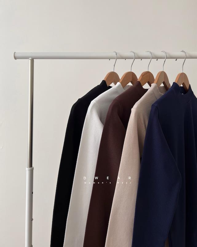 بلوز یقه ایستاده 