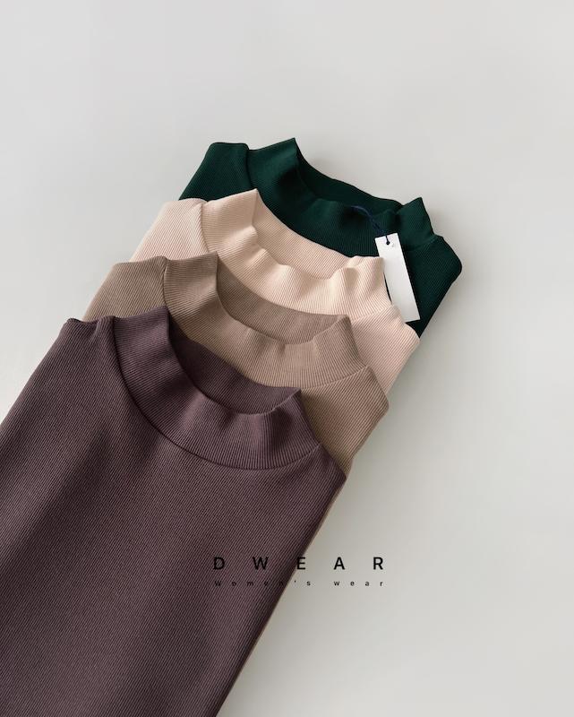 تاپ یقه ایستاده 