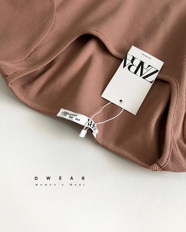 کراپ تیشرت یقه خشتی ZARA