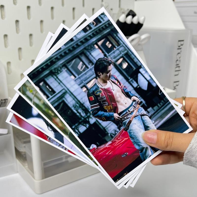 پوستر با حاشیه سفید آ۶(پک چهار عددی)