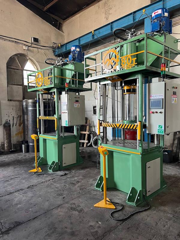 پپپرس هیدرولیک 4 ستون 80 تن