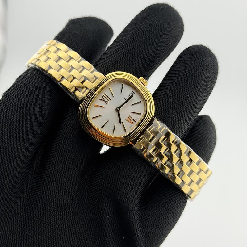 ساعت پیاژه مدل sixtie مستر