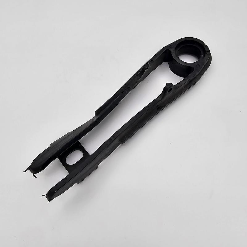 لاستیک دوشاخ گلد T2