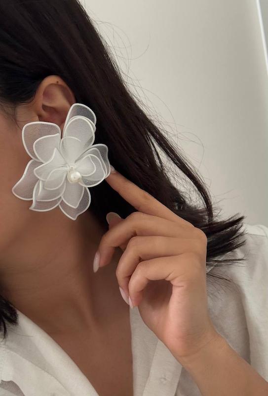 گوشواره گل پارچه ای مروارید دار