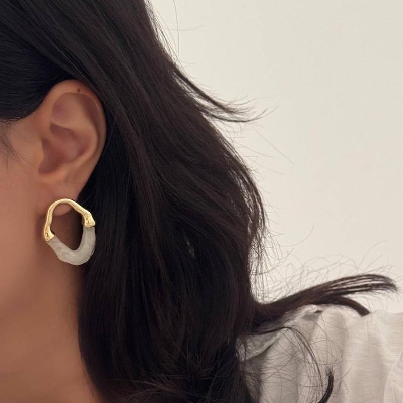 گوشواره رزینی طرح دورنگ