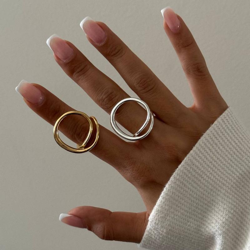 انگشتر دایره کوچیک 