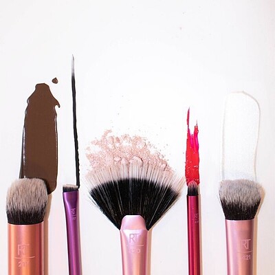 براش جدا شده از ست ریل تکنیک real technique brush set 