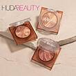 برنزر HUDA BEAUTY GloWish Soft Radiance Vegan Bronzing Powder پودر برنزه کننده صورت گلاویژ سافت رادیانس هدی بیوتی پودری هدی بیوتی گلو ویش Huda Beauty GloWish Soft Radiance Bronzing Powder