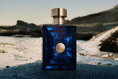 عطر مردانه  بسیار خوشبوی ورساچه  Versace Pour Homme Dylan Blue Versace