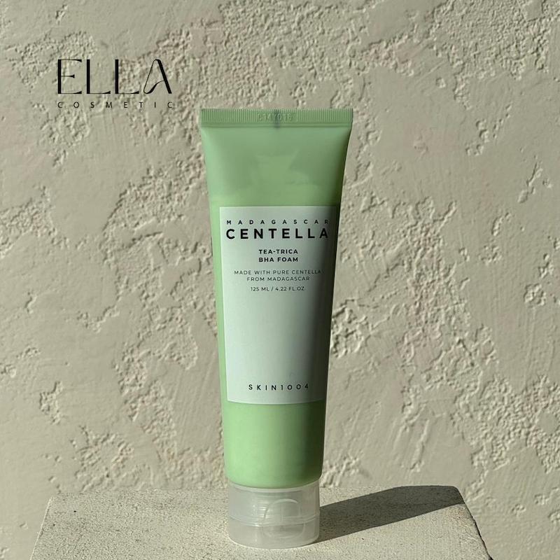 فوم شستشو لایه بردار ضدجوش تی تریکا سنتلا اسکین1004 Centella