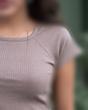 تیشرت یقه خشتی