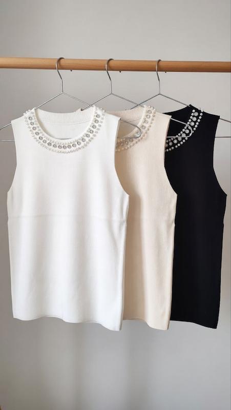 تاپ یقه نگین و مروارید 