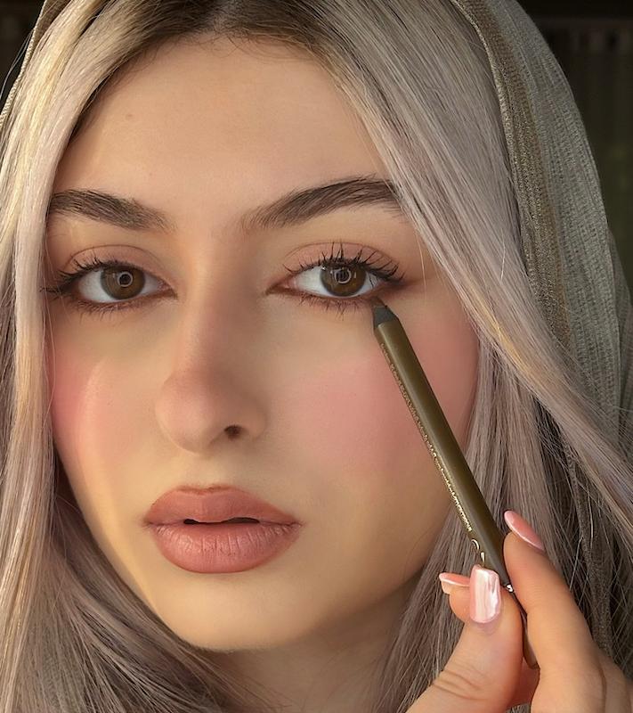 مداد چشم‌ قهوه ای ضدآب مخملی ELAZMAN 