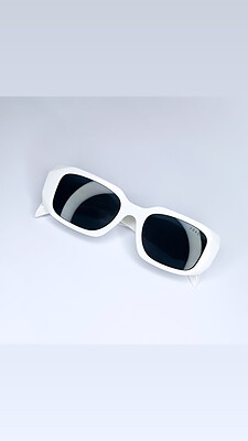 عینک آفتابی پرادا مدل دسته سه بعدی رنگ سفید 