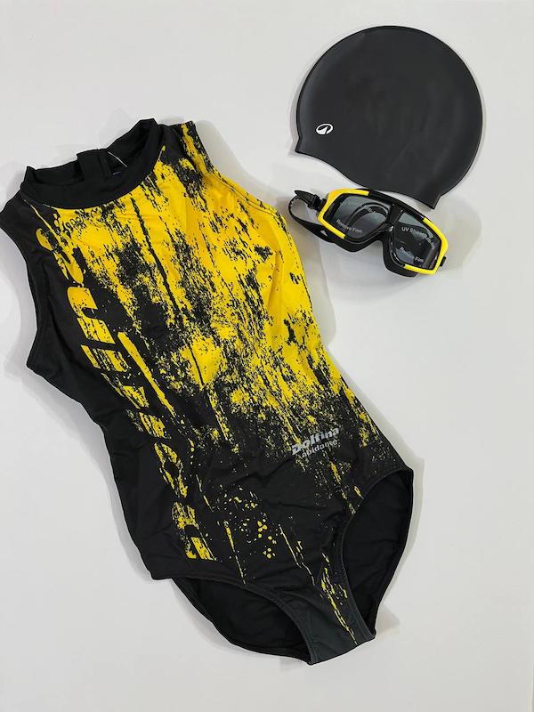 مایو زنانه واترپلو برند دلفینا DOLFINA طرح چوب یقه بسته زیپ دار مشکی زرد