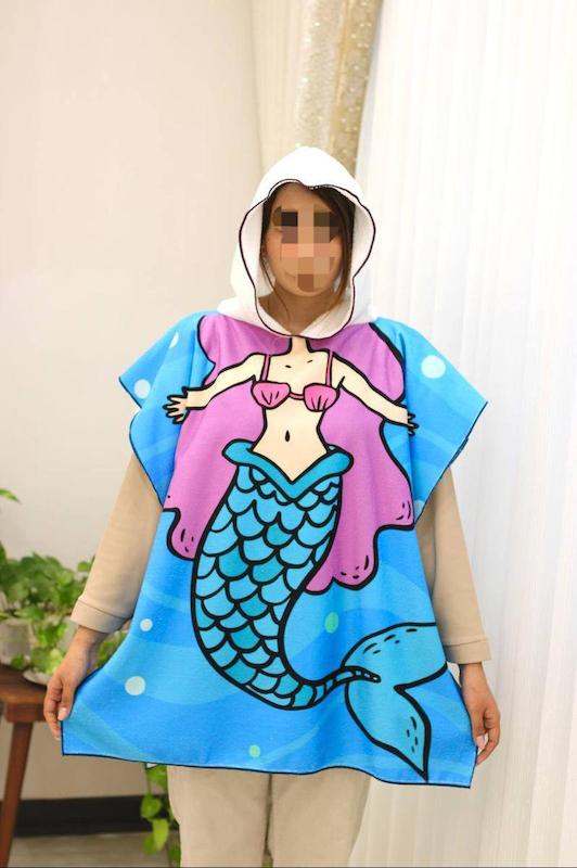 حوله پانچو «پری دریایی»