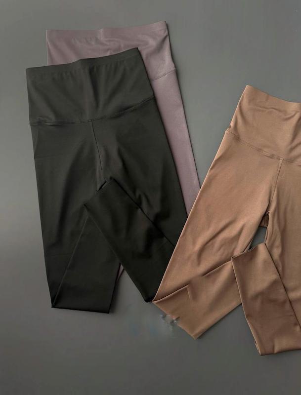 لگ ورزشی زنانه اسلیم افکت | فیت‌کننده و خوش‌فرم | رنگ مشکی، طوسی و قهوه‌اای