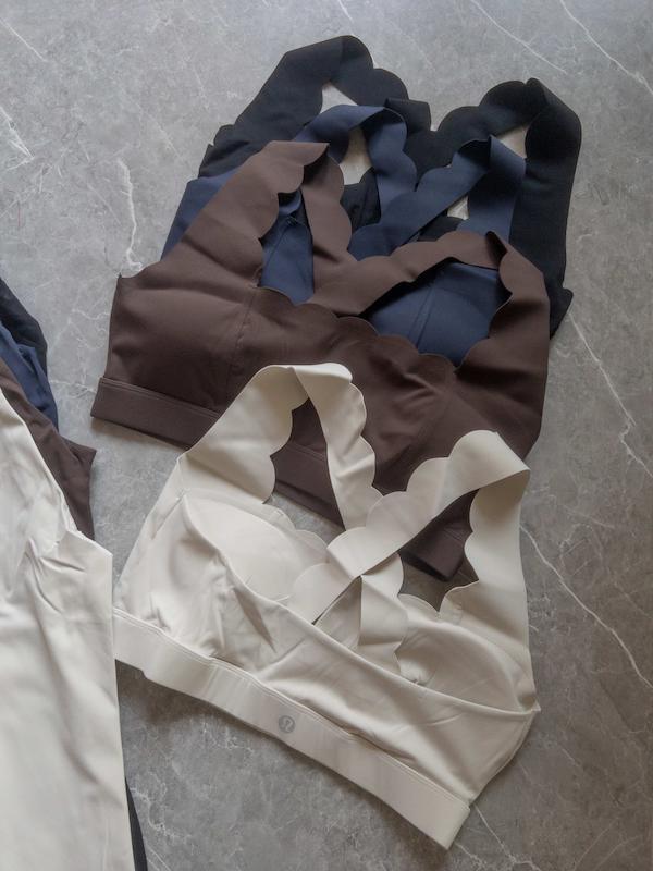 ست ورزشی زنانه Lululemon مدل Align – با لبه‌های کنگره‌ای (Scalloped) در ۴ رنگ کاربردی