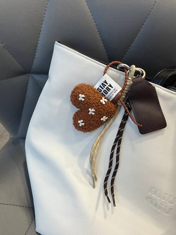 چارم بگ قلب پاپيونى