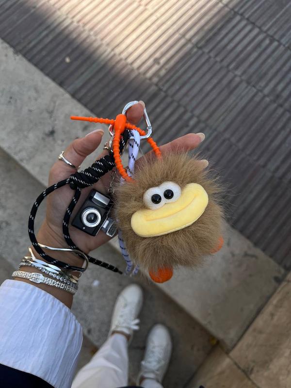 چارم بگ دوربين دار