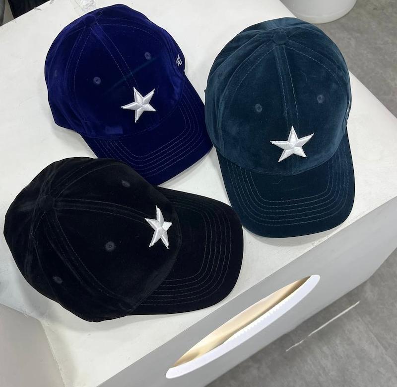 كلاه مخمل ستاره