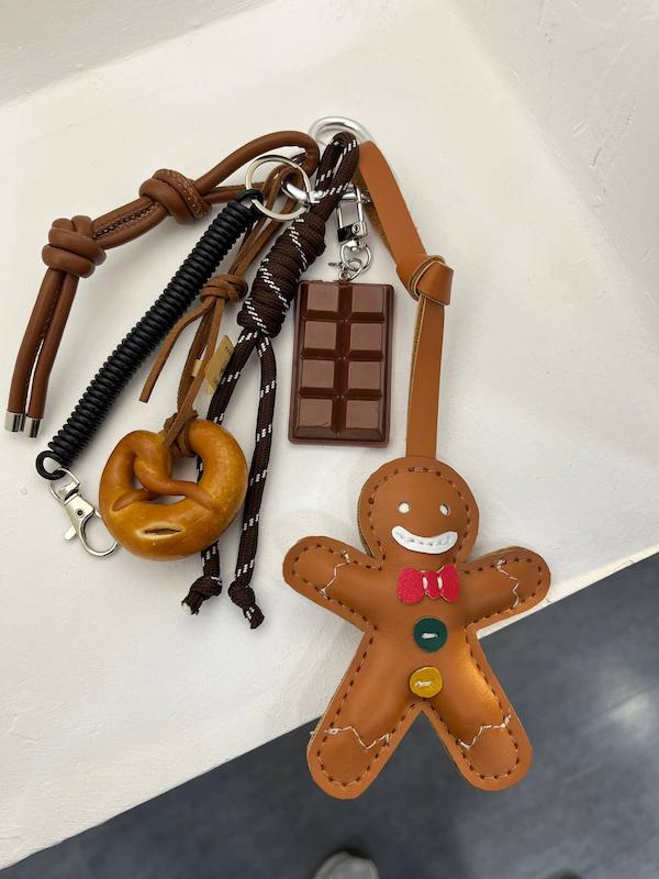 چارم بگ Gingerbread