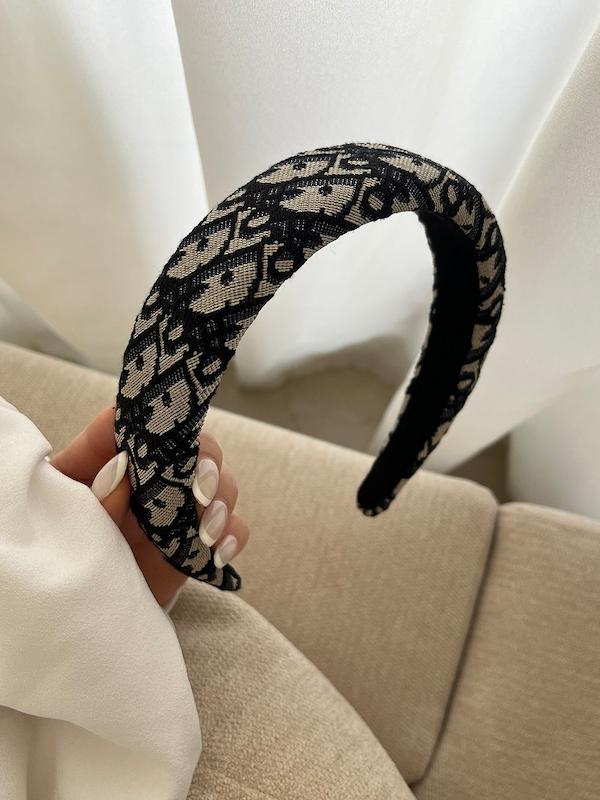 تل dior