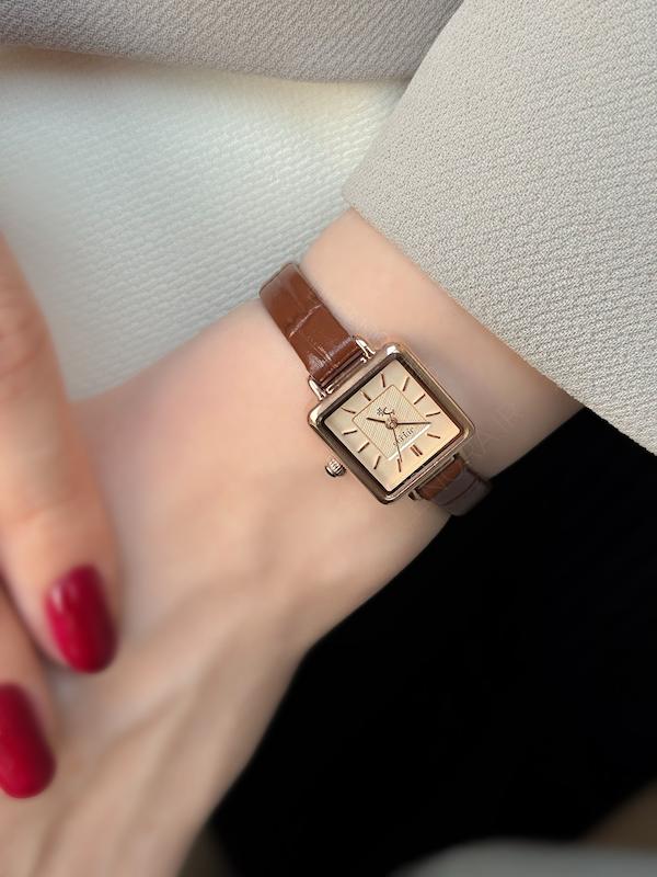 ساعت زنانه جولیوس مدل JA-1413B 