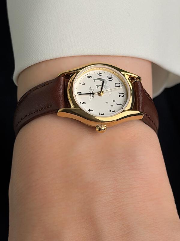 ساعت مچی زنانه کاسیو مدل-۲۵۳۸ CASIO-LTP-1094Q-7B6