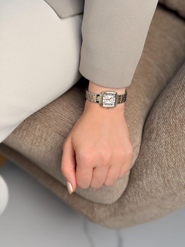 ساعت زنانه U.S. Polo Assn. مدل USPA2154-04