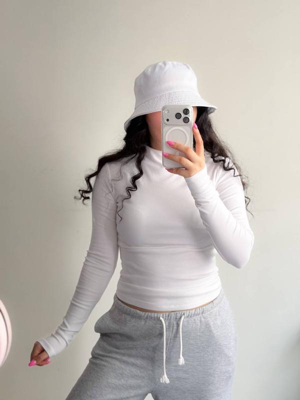 بلوز Zara 🤎✨