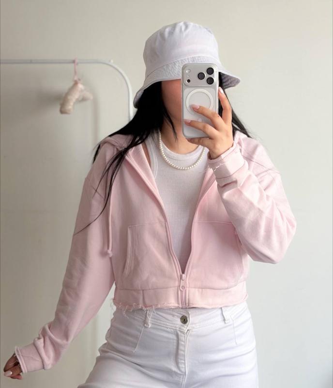 سویشرت کراپ صورتی🎀✨