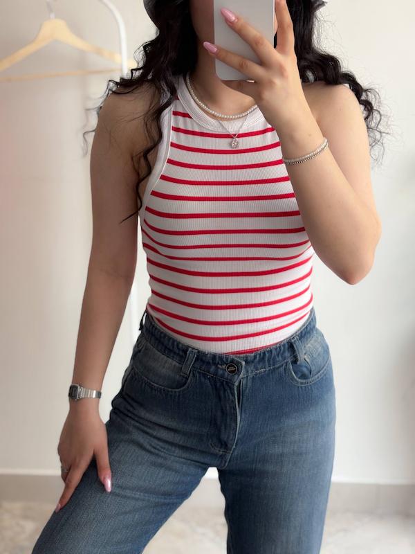 تاپ راه راه قرمز 💄🌶️